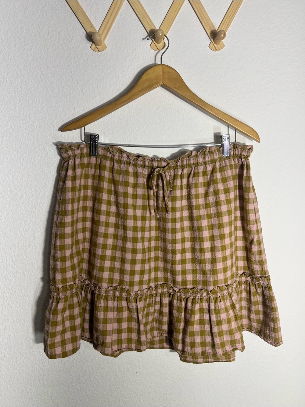 MADEWELL • ruffle tiered miniskirt in gingham seersucker check pattern